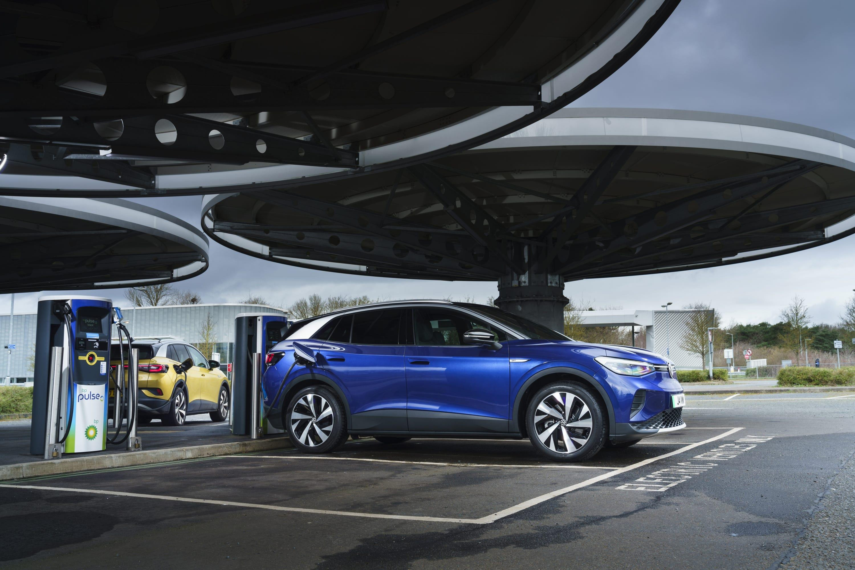 VW ID4 charging